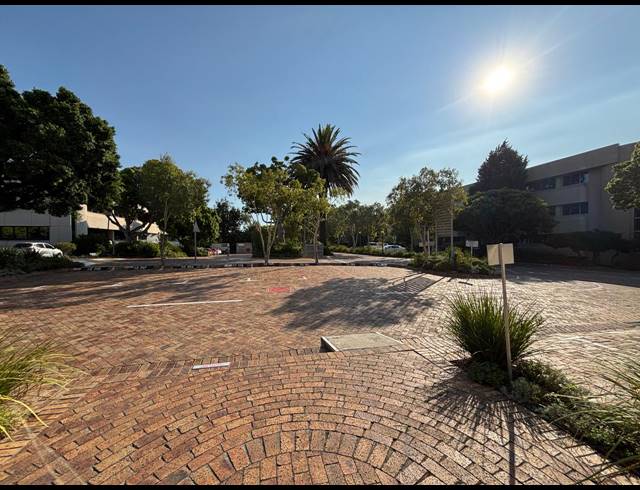 190M² OFFICE TO LET IN TYGER VALLEY